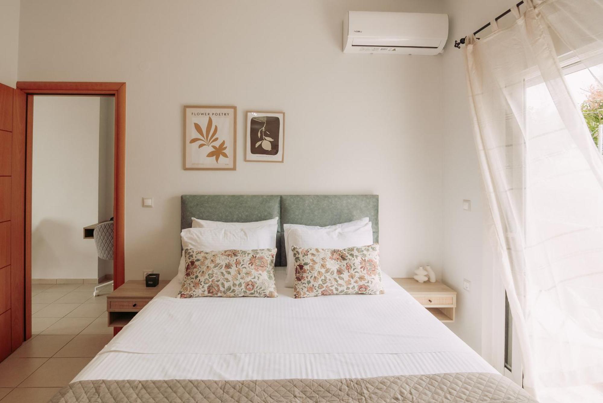 Summer Blue Apartments Chania La Canea Exterior foto
